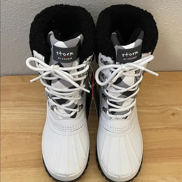 Storm by Cougar White Buffalo Plaid Lace Up Winter Boots Size 8 NWT - Picture 4 of 6